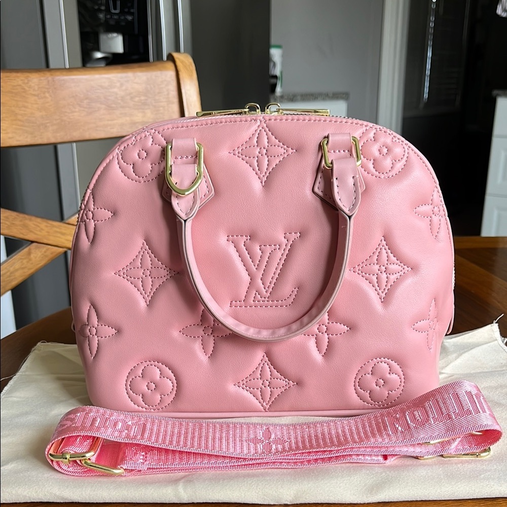 Fashion Pink Soft Leather Crossbody Satchel Handbag!